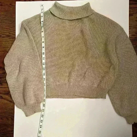 lucyparis cropped sweater size XS - Picture 2 of 7